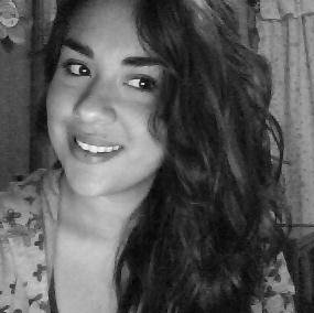 Janette Flores Photo 4