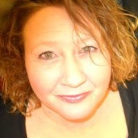 Lisa Horvath Photo 28