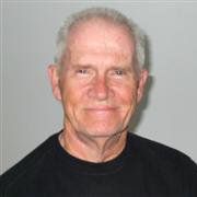 Peter Holt Photo 18