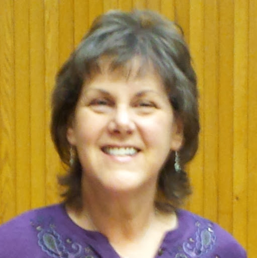 Nadine Howell Photo 16