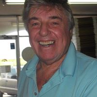 Robert Howes Photo 14