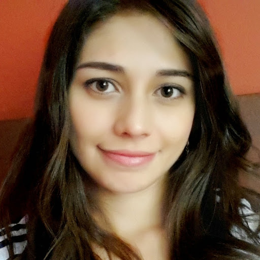 Laura Barbosa Photo 33
