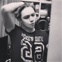 Max Charles Photo 31