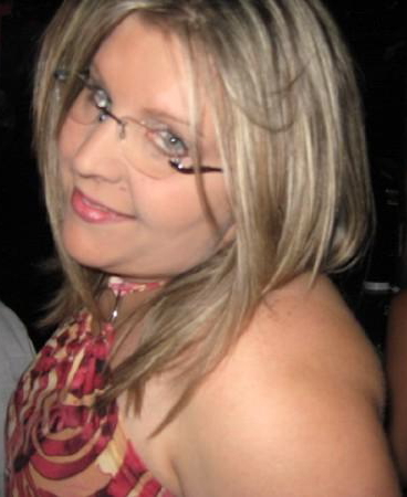 April Walker Photo 33