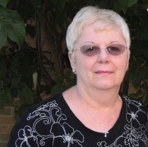 Margaret Pierce Photo 29