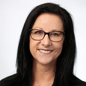 Julie Maynard Photo 17