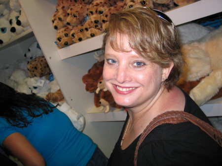 Dawn Moore Photo 11