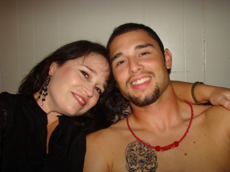 Stephanie Skinner Photo 11