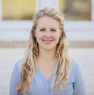 Elizabeth Adcock Photo 8