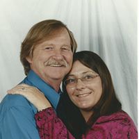 Vicki Bouchard Photo 16