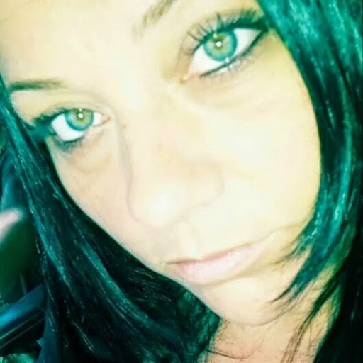 Angela Hampton Photo 9