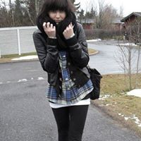 Sara Grant Photo 17