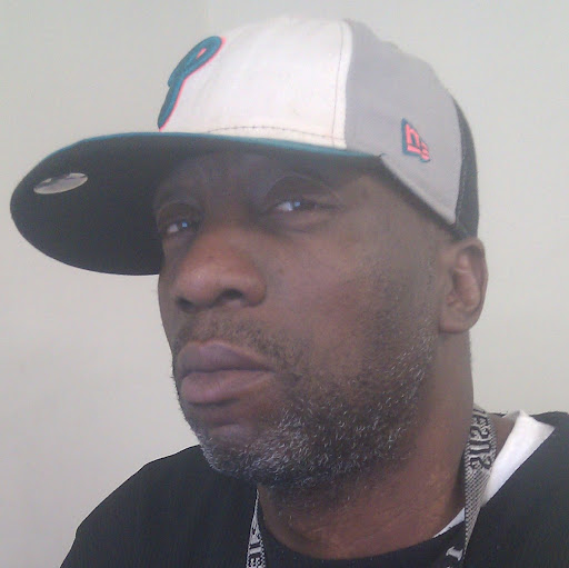 Timothy Holloway Photo 36