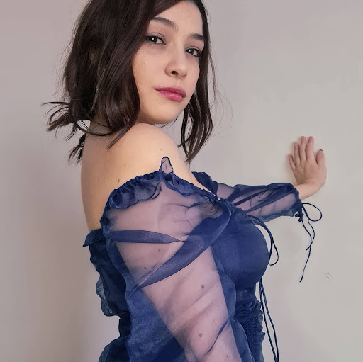 Carolina Russell Photo 17