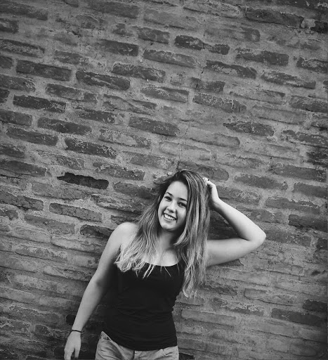 Leticia Salinas Photo 43