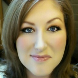 Christina Read Photo 3