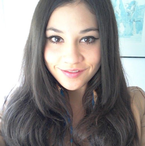 Eva Cohen Photo 22