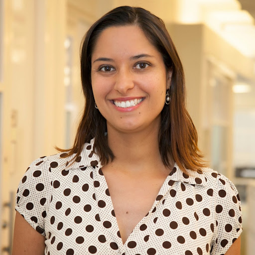 Katherine Garcia Photo 34
