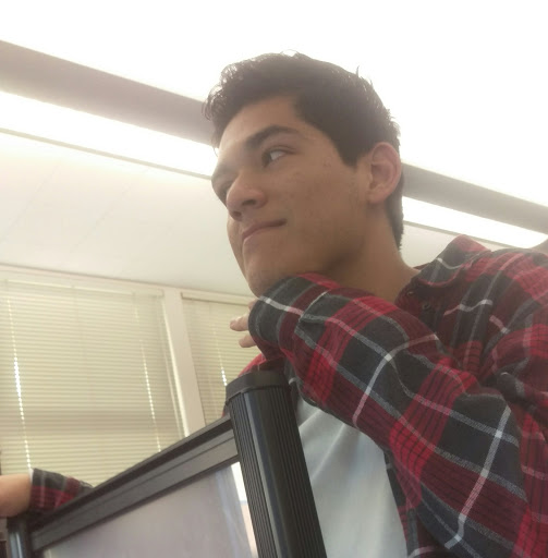 Jonathan Moreno Photo 13