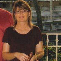 Linda Cleveland Photo 30