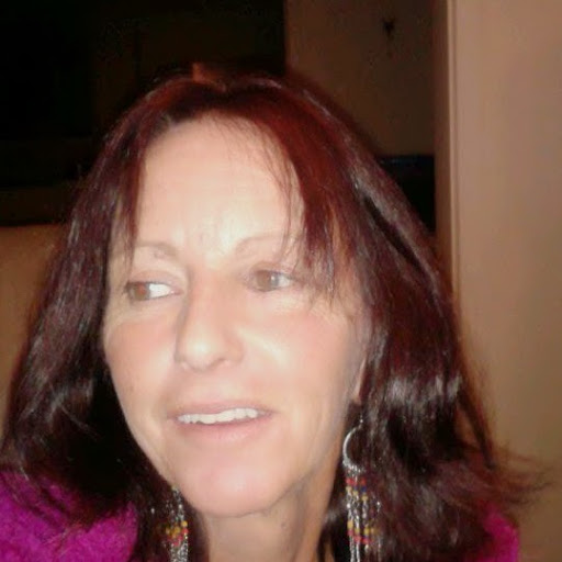 Robyn Millar Photo 17