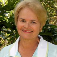 Martha Hutchinson Photo 25