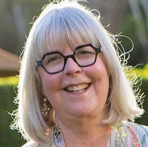 Ellen Robinson Photo 23