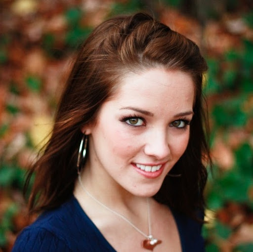 Angela Hopkins Photo 9