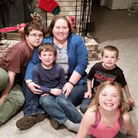 Jennifer Mathes Photo 24
