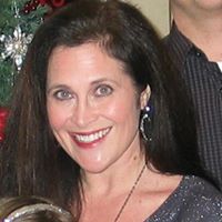 Kristi Hilliard Photo 23