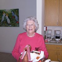 Shirley Hendrick Photo 4