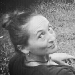 Maria Peters Photo 10