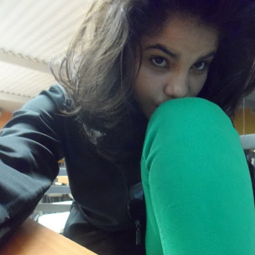 Alba Castellanos Photo 19