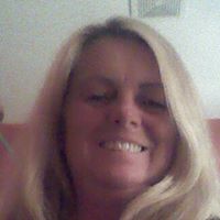 Lisa Rengers Photo 2