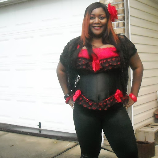 Anika Robinson Photo 6