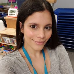 Erica Morales Photo 34