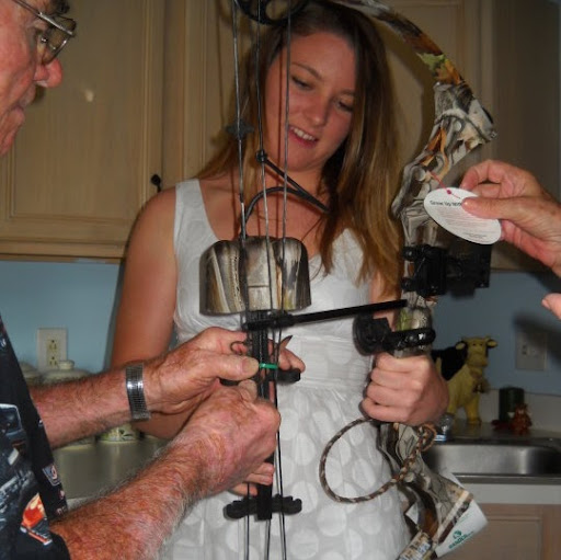 Jessie Lewis Photo 32