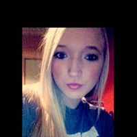 Mackenzie Hamilton Photo 7