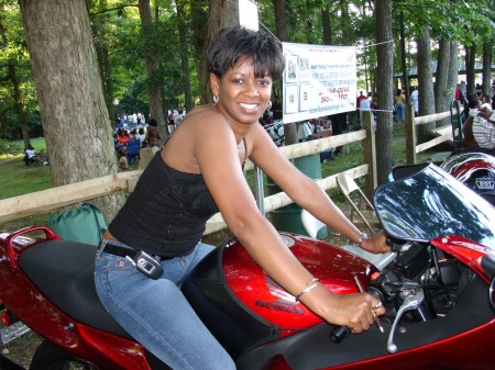 Carrie Johnson Photo 21