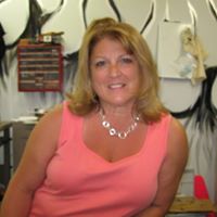 Ellen Meehan Photo 9