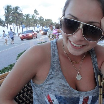Roberta Pink Photo 11