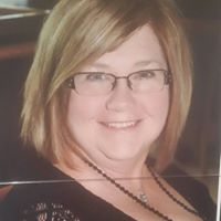 Lori Leonard Photo 36