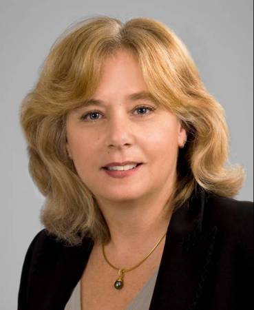 Linda Reed Photo 35