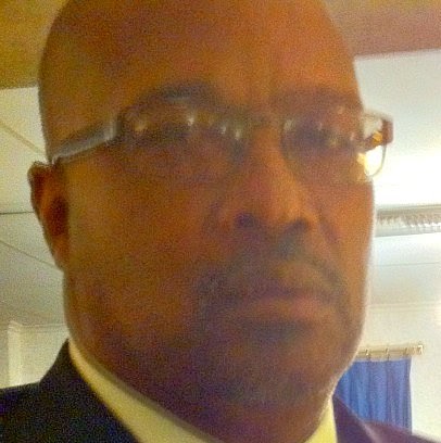 Larry Marshall Photo 30