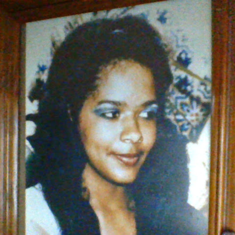 Patricia Weaver Photo 31