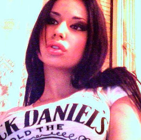 Tanya Gilbert Photo 17