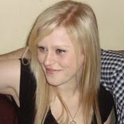 Laura Holden Photo 16