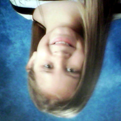 Lauren Strickland Photo 8