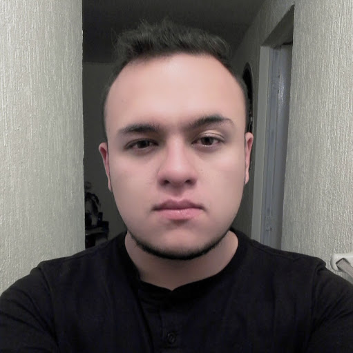 Alejandro Guzman Photo 41