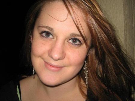 Michelle Olds Photo 25